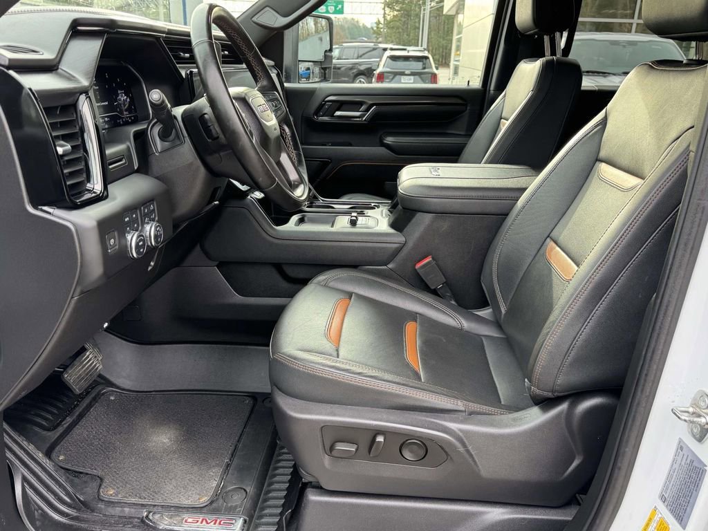 2024 GMC Sierra 2500HD AT4 - Photo 19