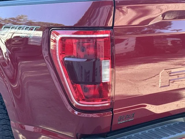 Used 2021 Rapid Red Metallic Tinted Clearcoat Ford XLT image 13