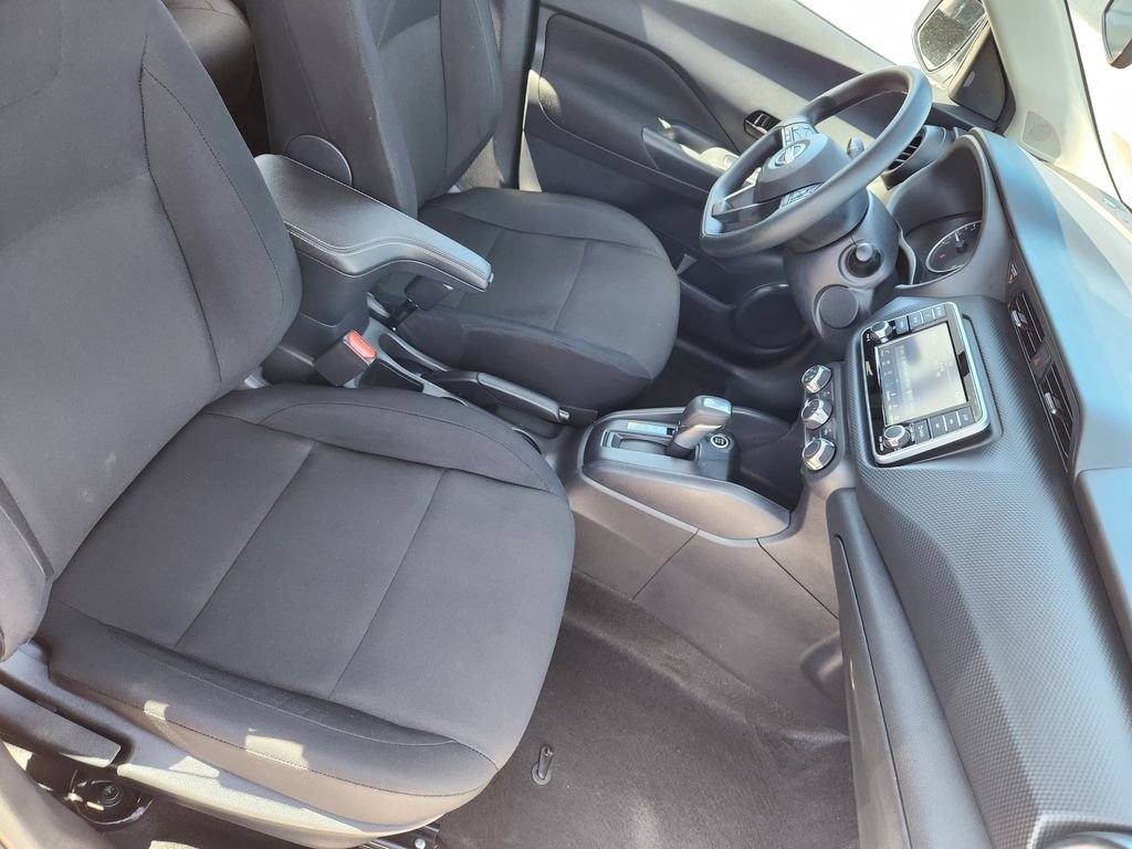 Certified Used 2025 White Nissan S image 11