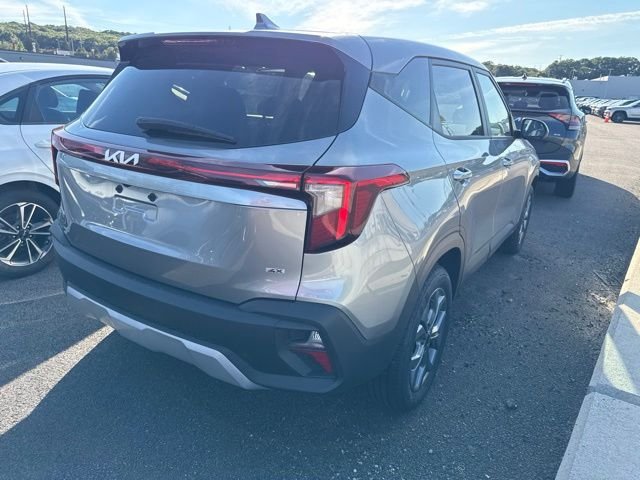 Used 2025 Gray Kia LX image 3