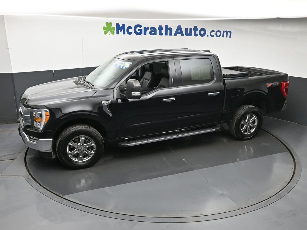 Used 2021 Black Ford XLT image 19