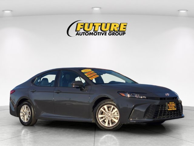 Used 2025  Toyota LE image 1