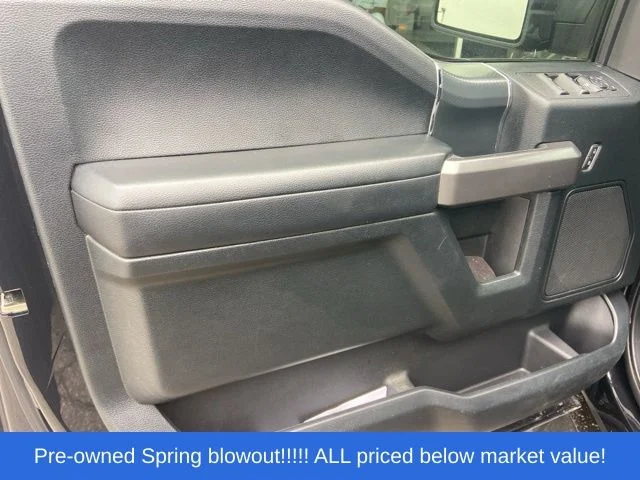 Used 2020 Black Ford XLT image 18