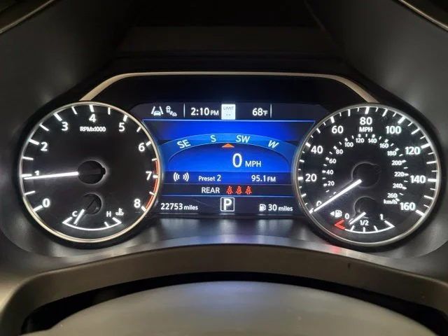 Used 2024 Gray Nissan Platinum image 18