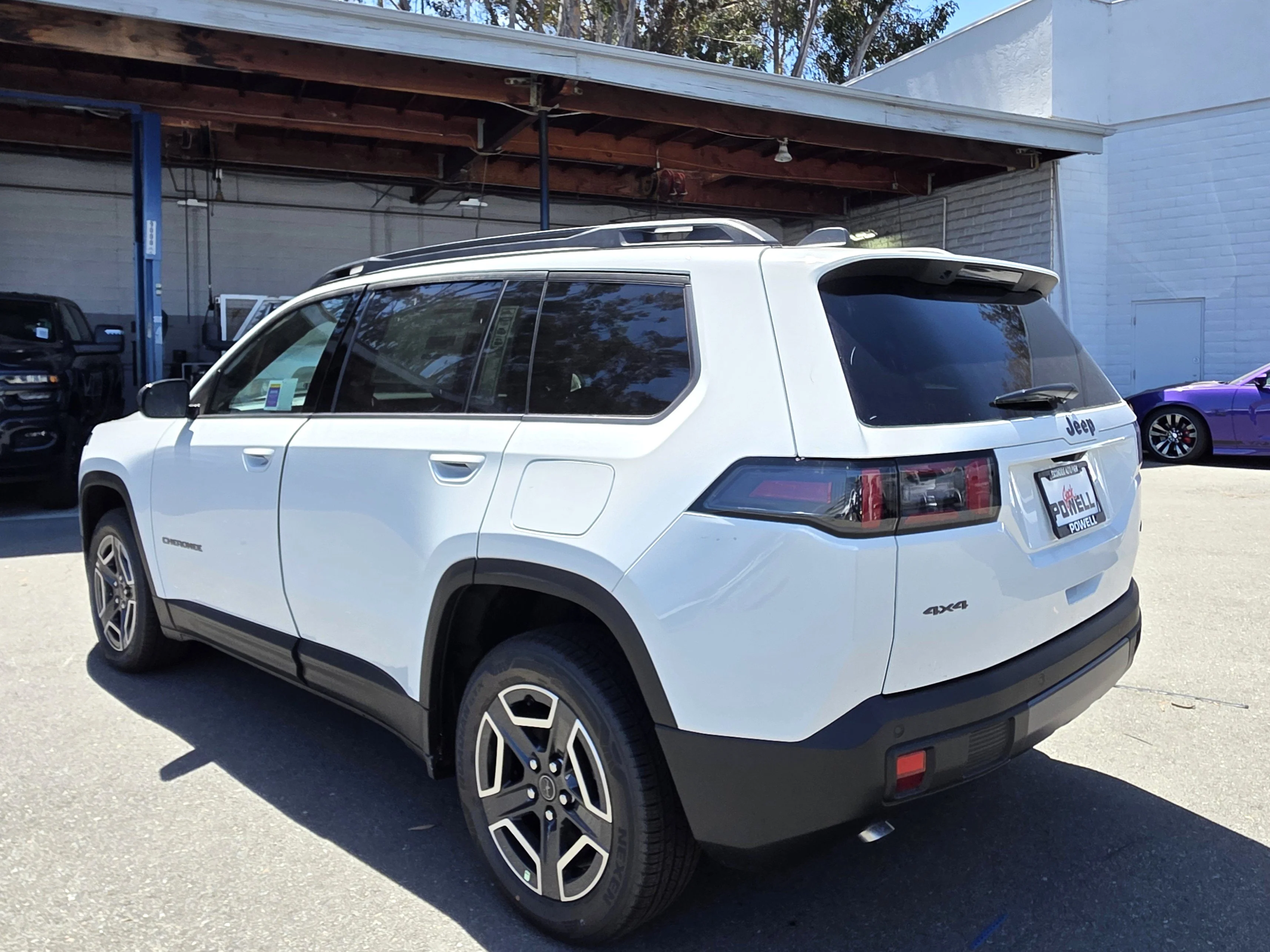 New 2026 Bright White Clearcoat Jeep Laredo image 3
