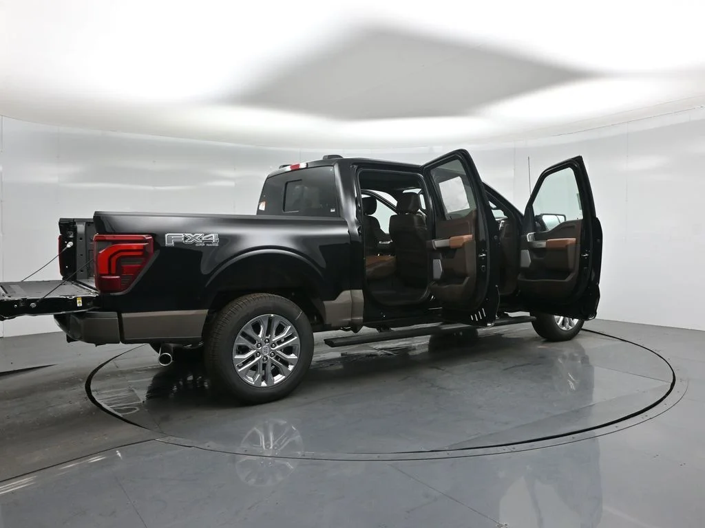 New 2026 Agate Black Metallic Ford King Ranch image 5
