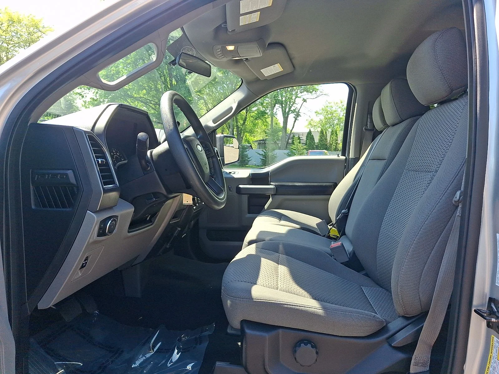 Used 2018 Silver Ford XLT image 14