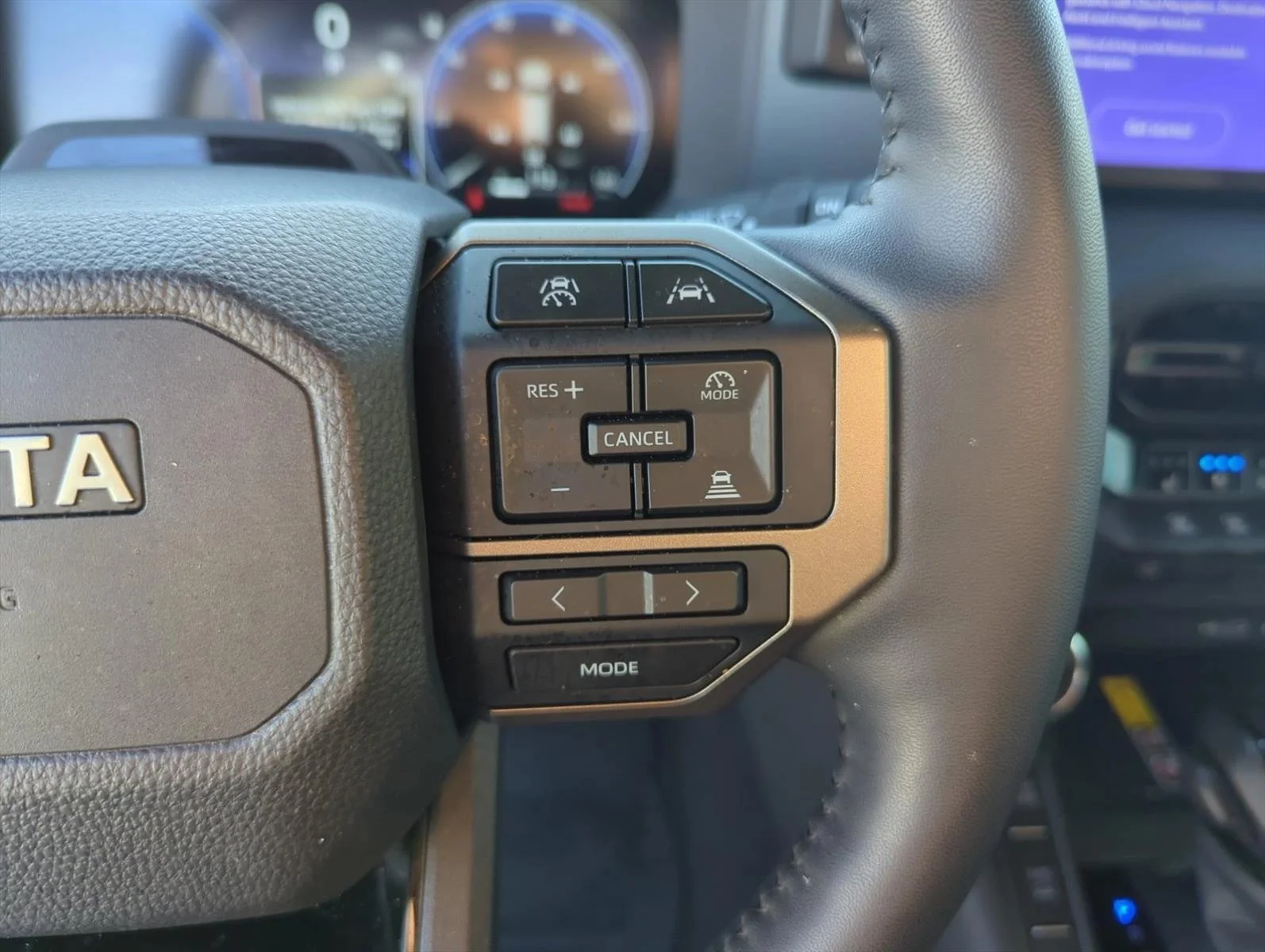 Used 2025 Meteor Shower Toyota  image 16