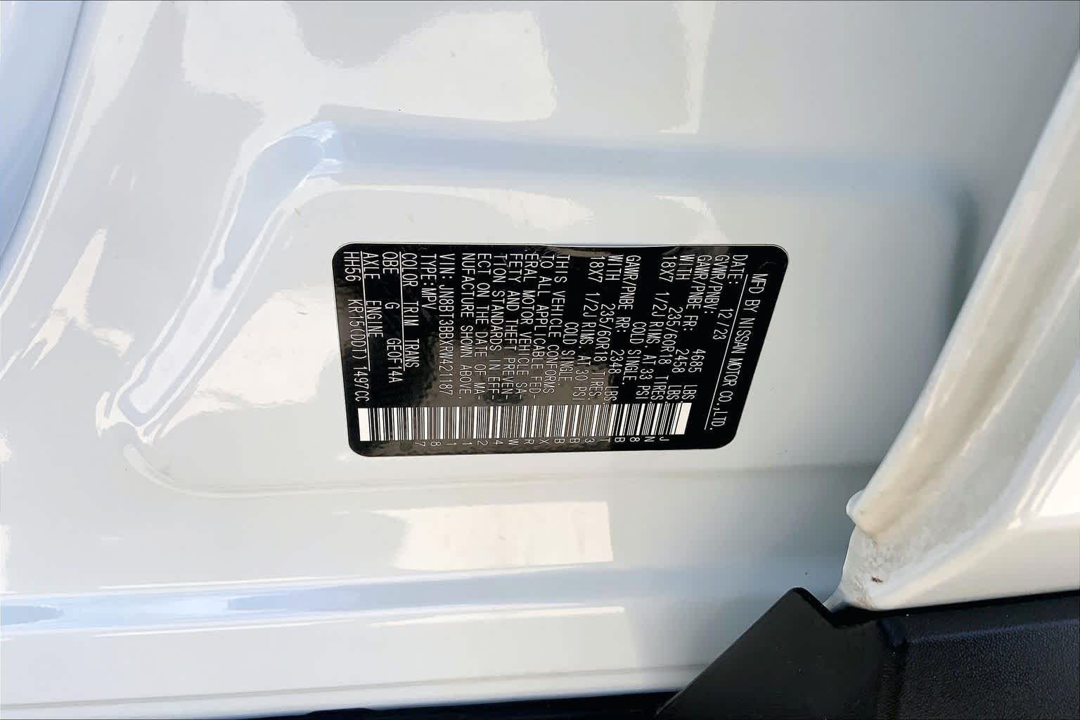 Used 2024 Everest White Pearl Nissan SV image 35