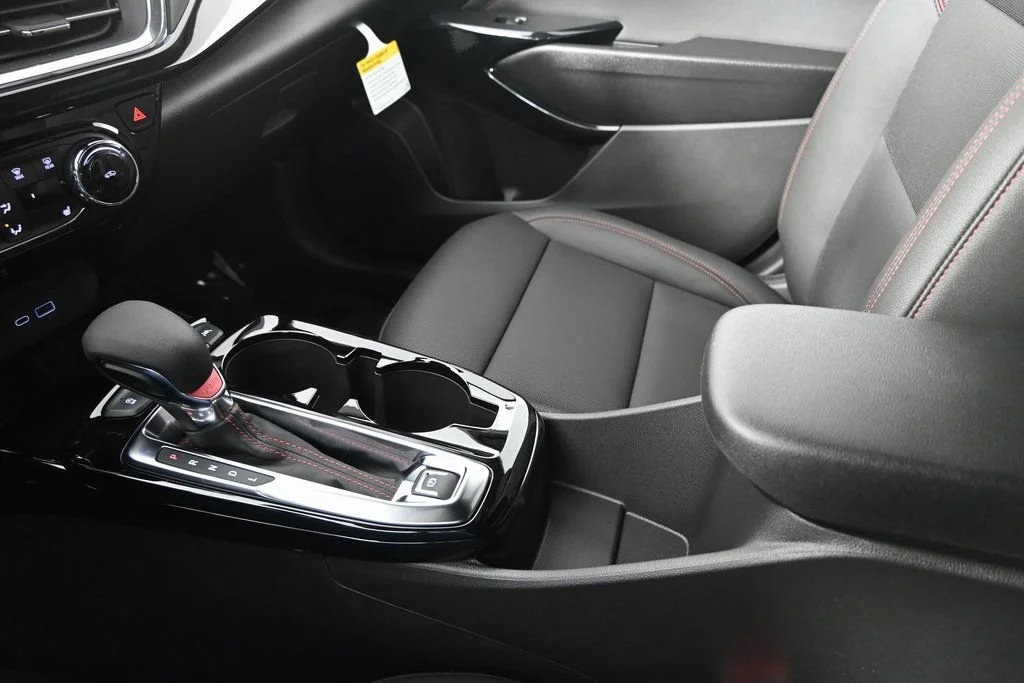 2026 Chevrolet Trax RS - Photo 32