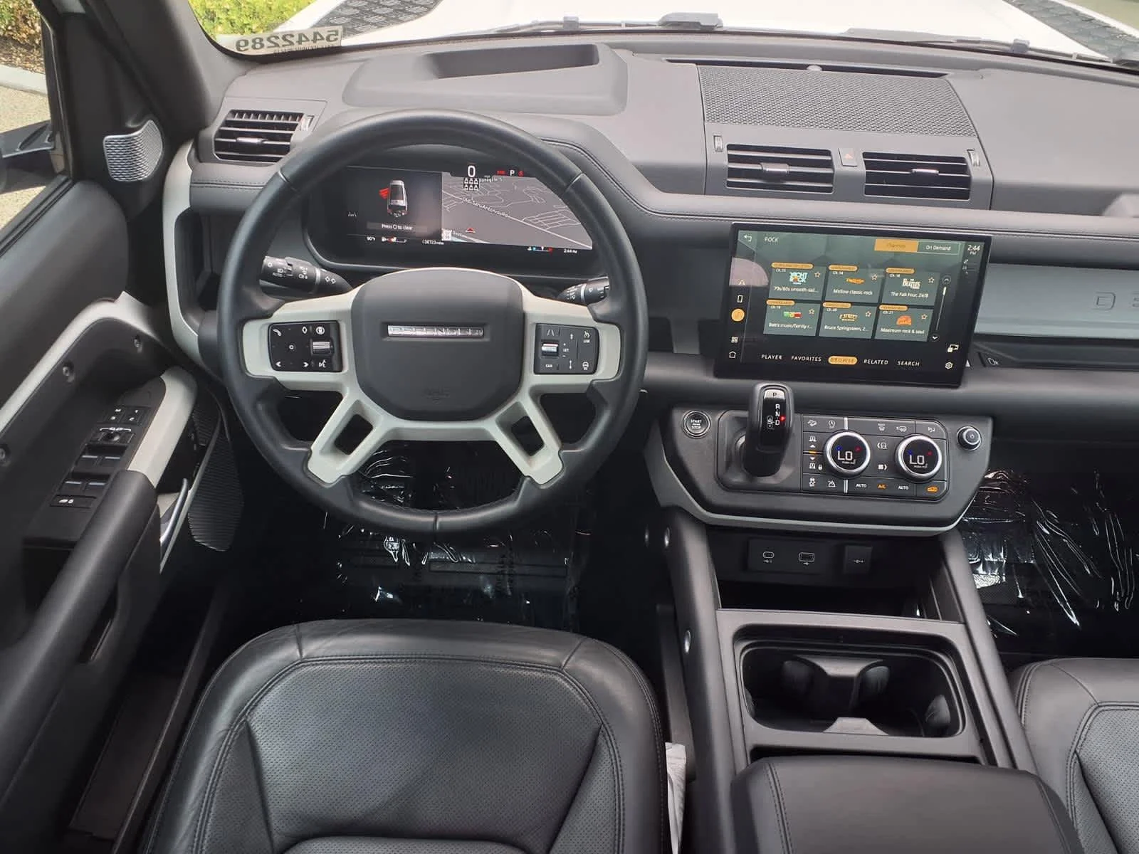 Certified Used 2024 Fuji White Land Rover S image 19