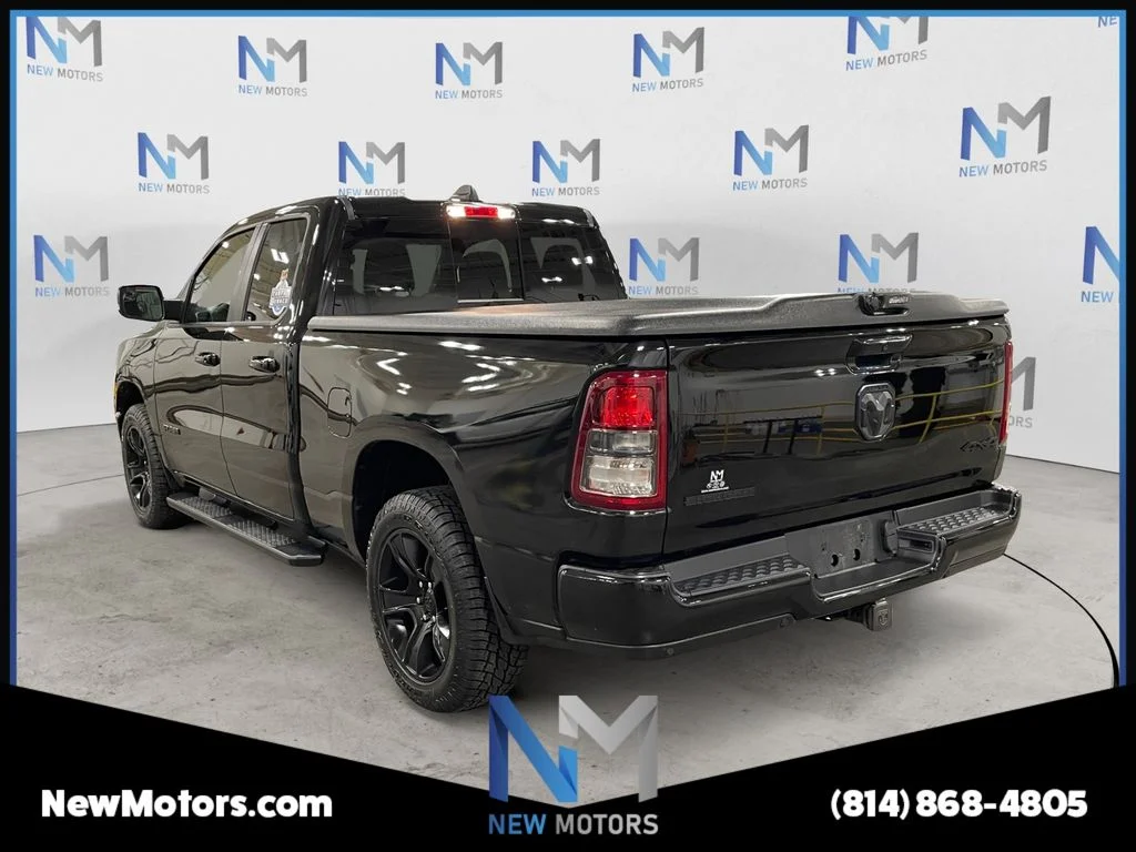 Used 2022 Diamond Black Ram Big Horn/Lone Star image 3