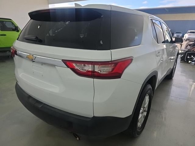 Used 2020 White Chevrolet LS image 4
