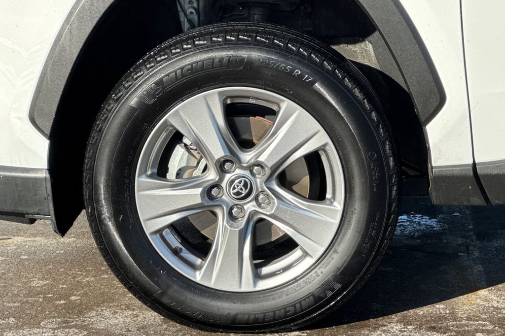 Certified Used 2025 White Toyota XLE image 34