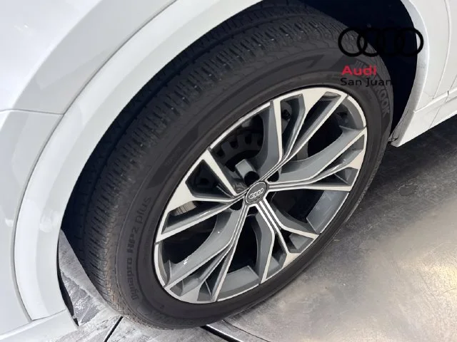 Used 2020 White Audi 55 Premium image 5