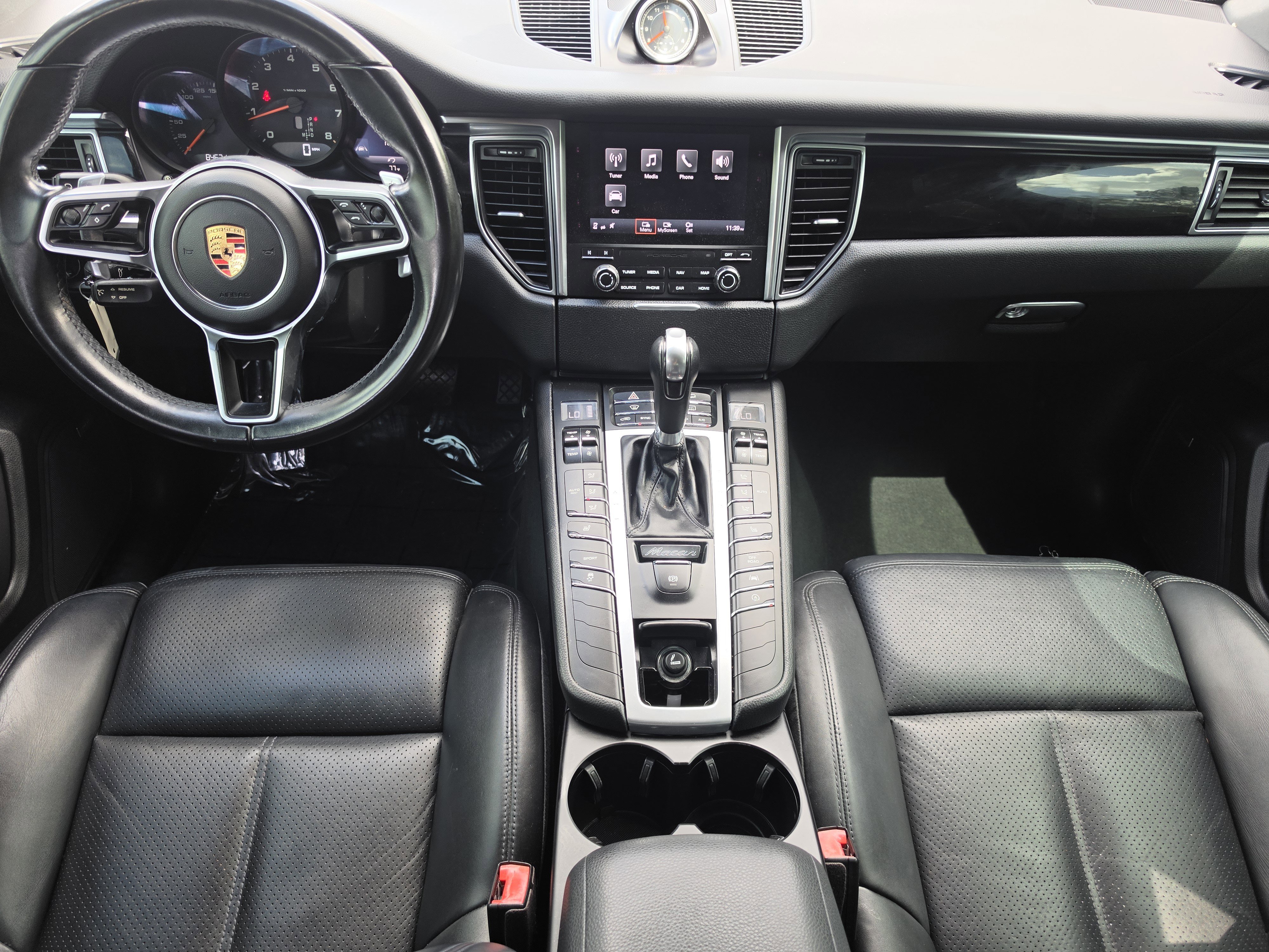 2018 Porsche Macan Base - Photo 8