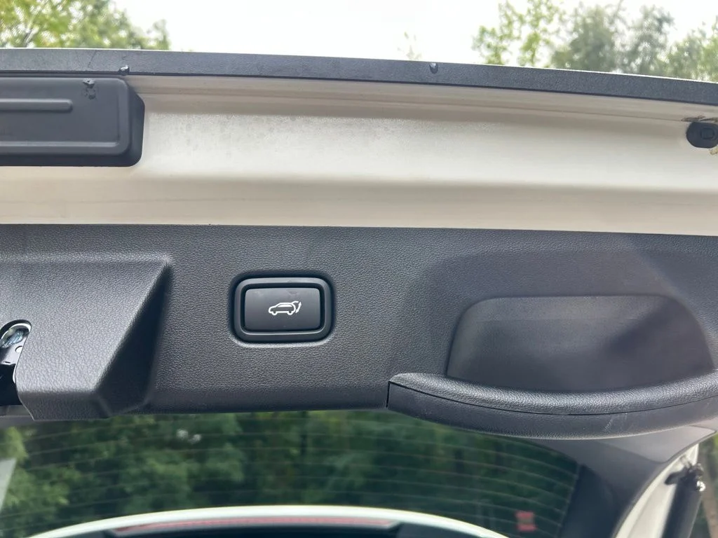 Certified Used 2026 White Hyundai SEL image 31