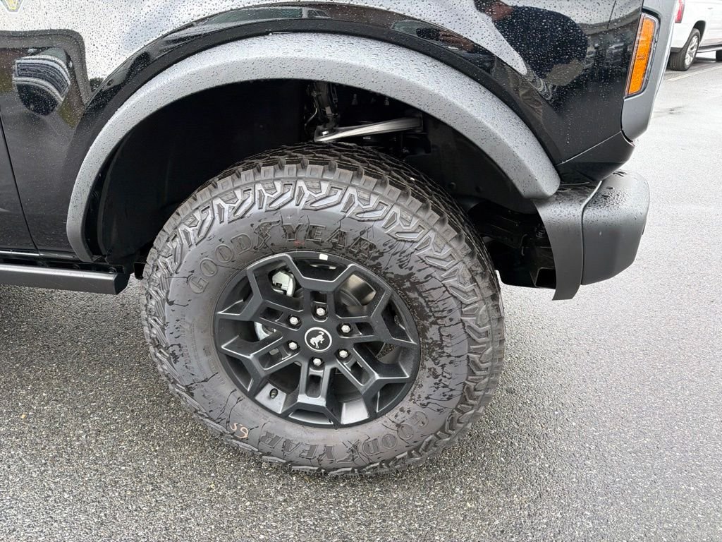 New 2026 Shadow Black Ford Badlands® image 4