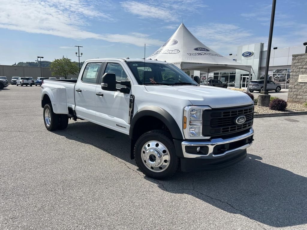 New 2026 Oxford White Ford XL image 2