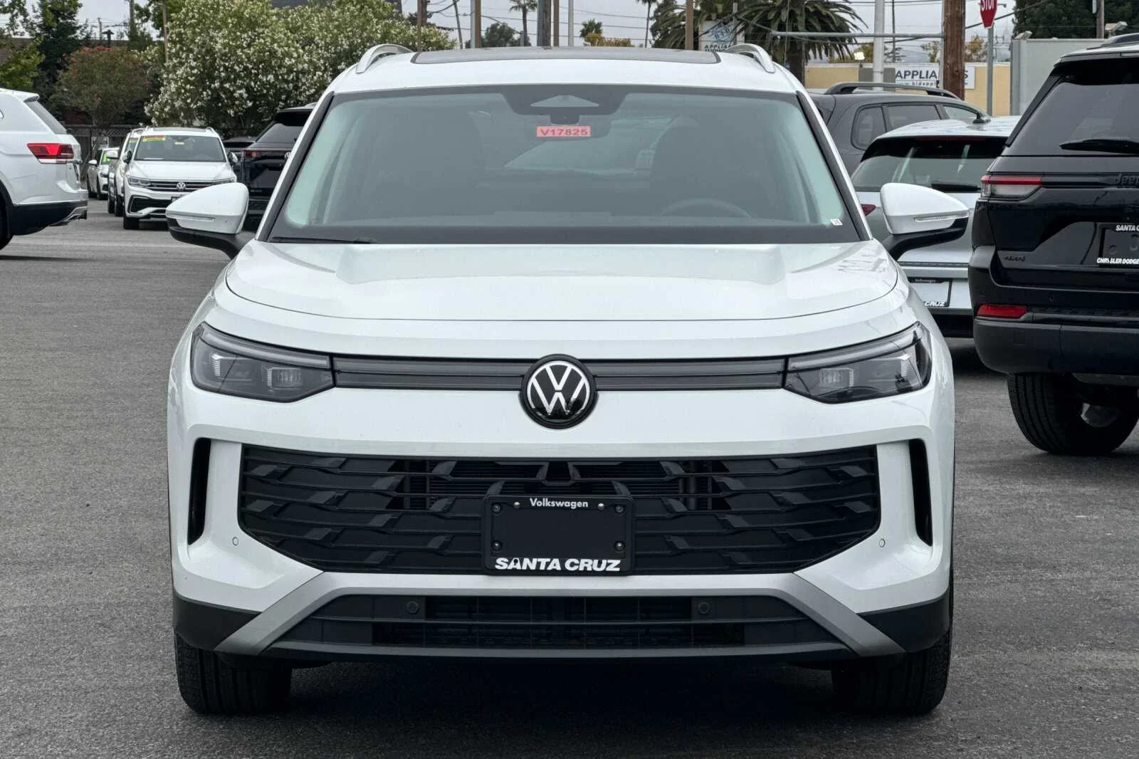 New 2026 White Volkswagen 2.0T SE image 9
