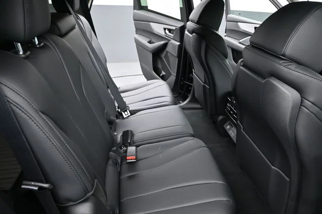 New 2026 Majestic Black Pearl Acura Base image 17
