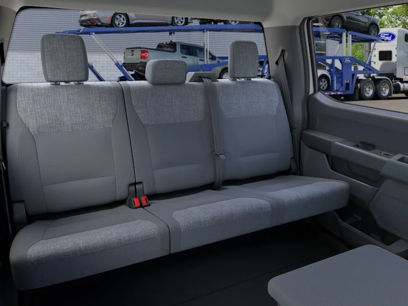 New 2026 Oxford White Ford XLT image 11