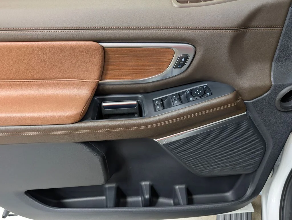 New 2027 Star White Metallic Tri-Coat Ford King Ranch® image 12