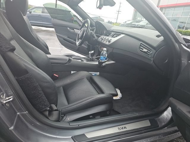 Used 2011 Space Gray Metallic BMW sDrive35i image 5