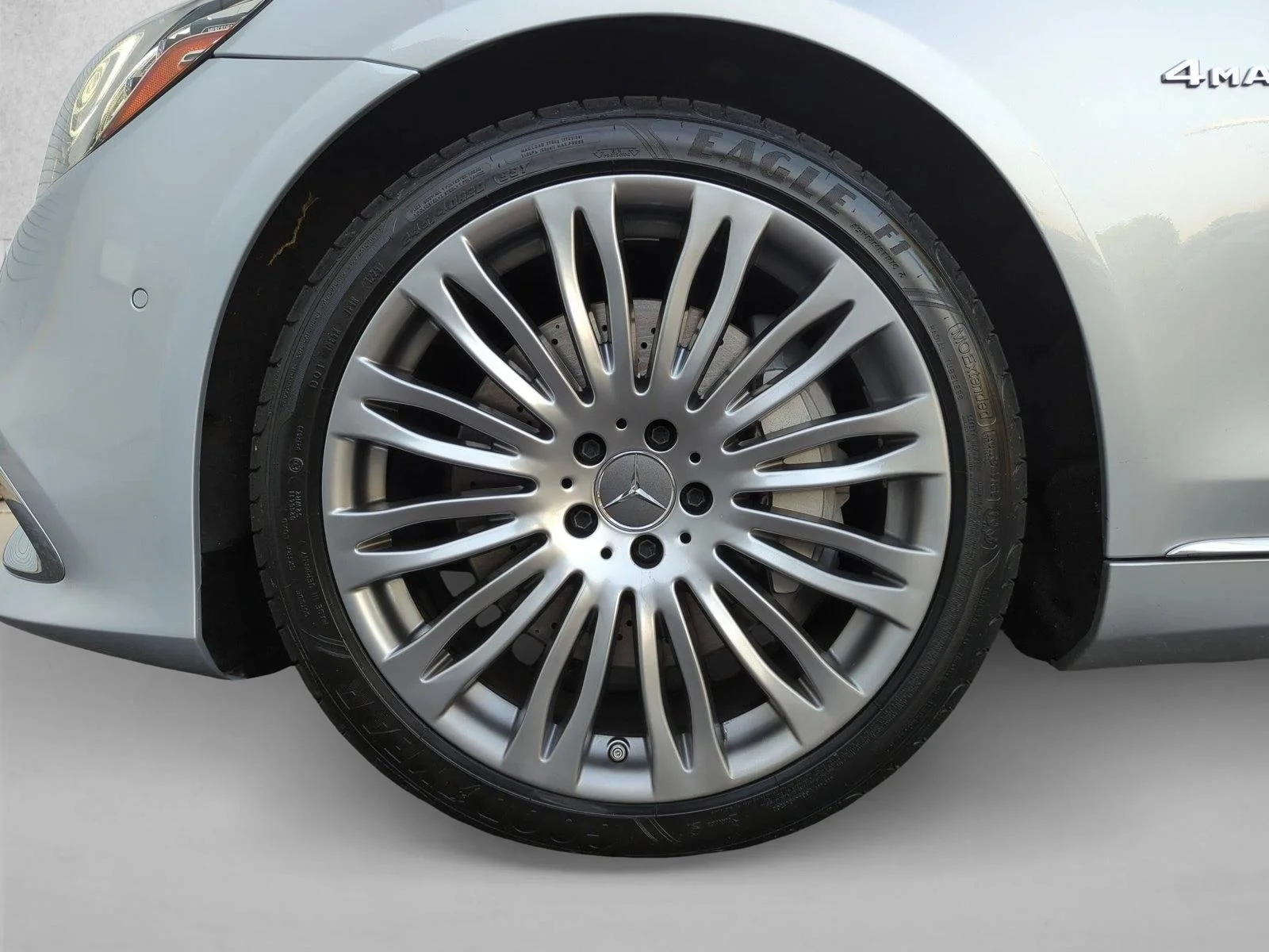 Used 2020 Iridium Silver Metallic Mercedes-Benz Maybach S 560 image 25