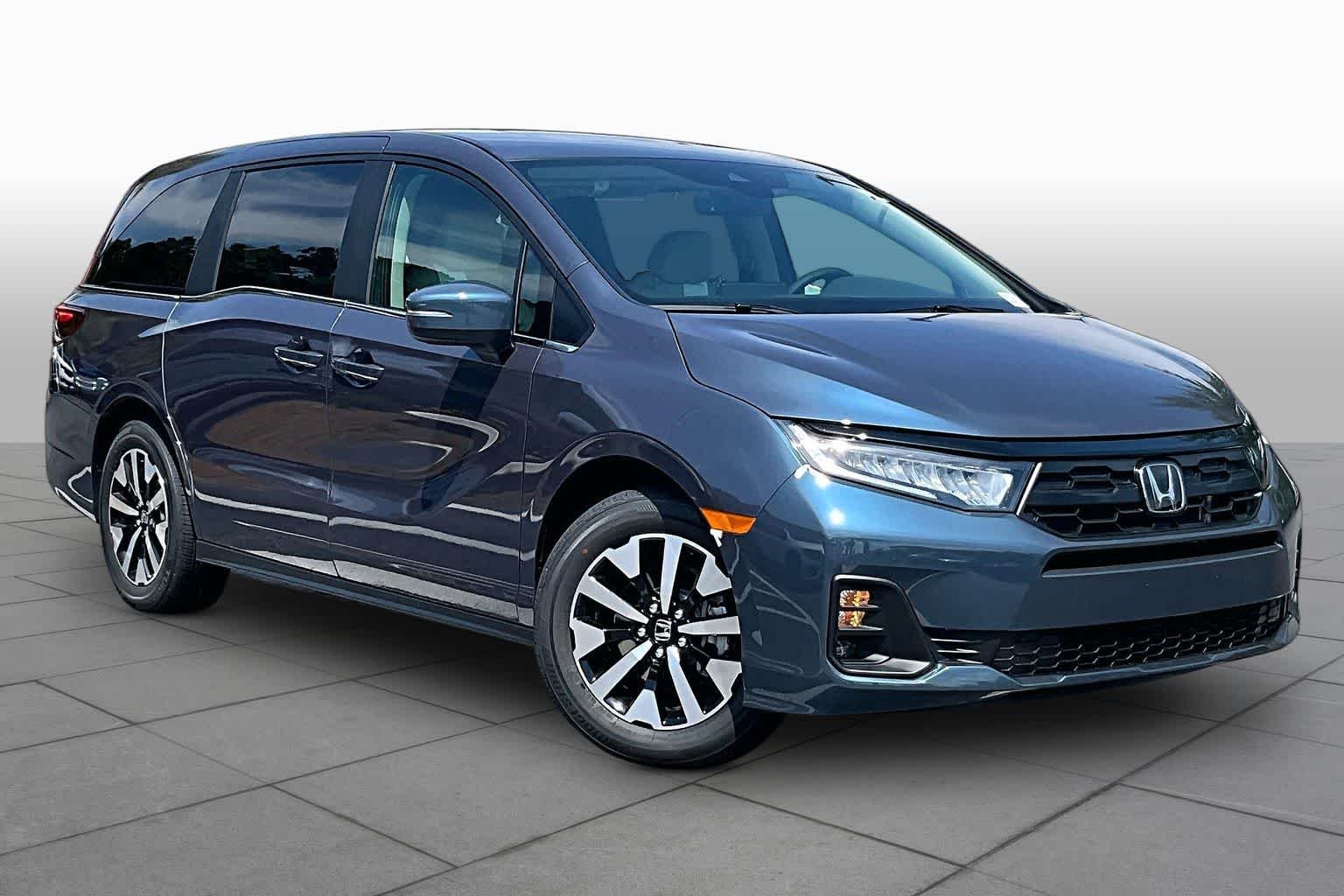 New 2026 Smoke Blue Pearl Honda EX-L image 2