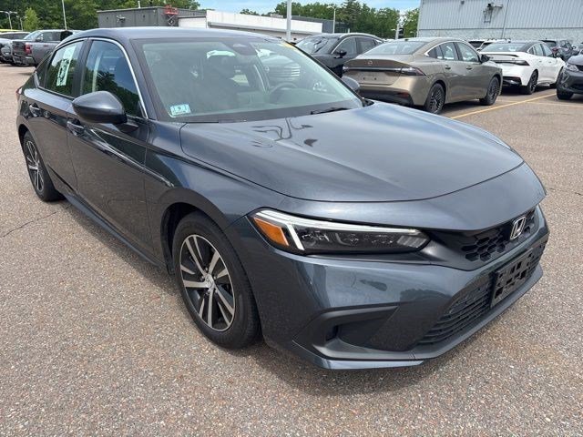 2024 Honda Civic LX CVT's photo