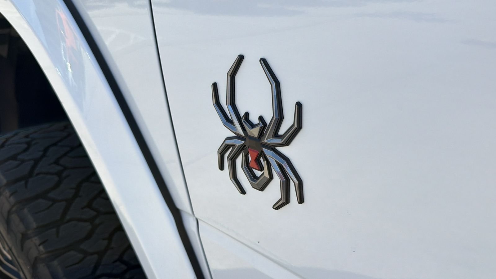 New 2026 Bright White Clear-Coat Exterior Paint RAM Laramie image 7