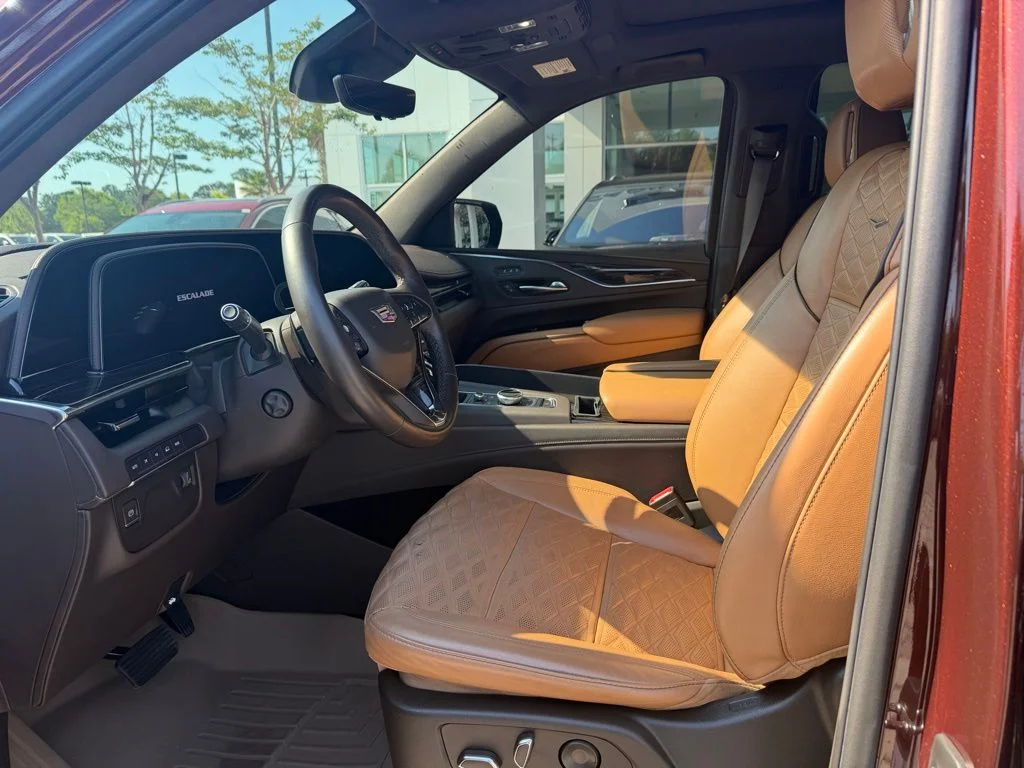 Used 2022 Red Cadillac Premium Luxury image 9