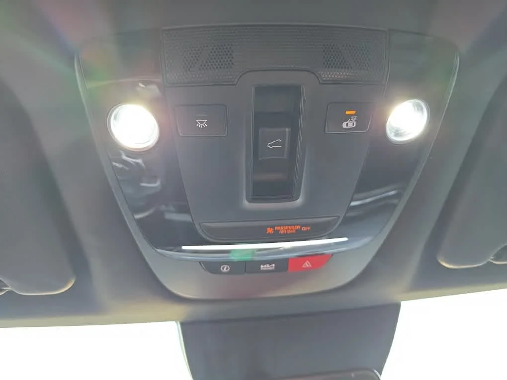 Used 2023 Wolf Gray/Ebony Black Roof Kia X-Pro image 18