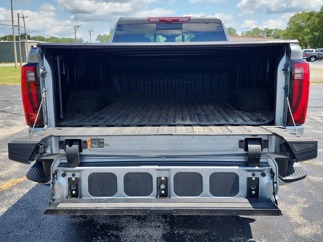 Used 2024 Sterling Metallic GMC Denali image 24