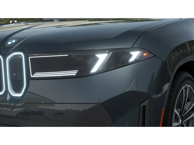New 2027 Orinoco Metallic BMW 50 xDrive image 6