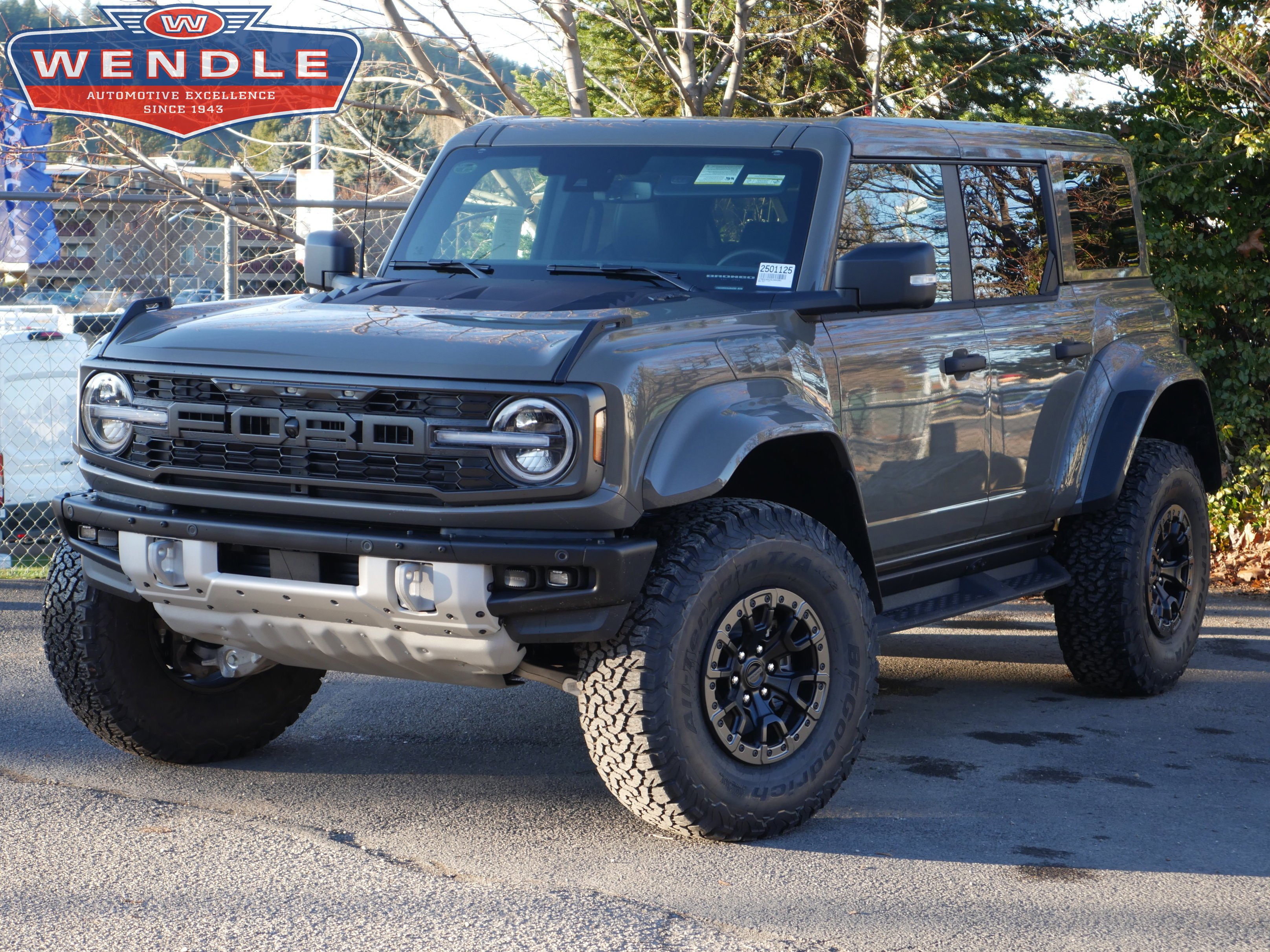 2025 Ford Bronco Raptor 4x4's photo
