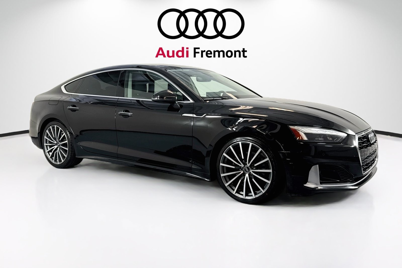 Used 2021 Brilliant Black Audi Premium Plus image 7