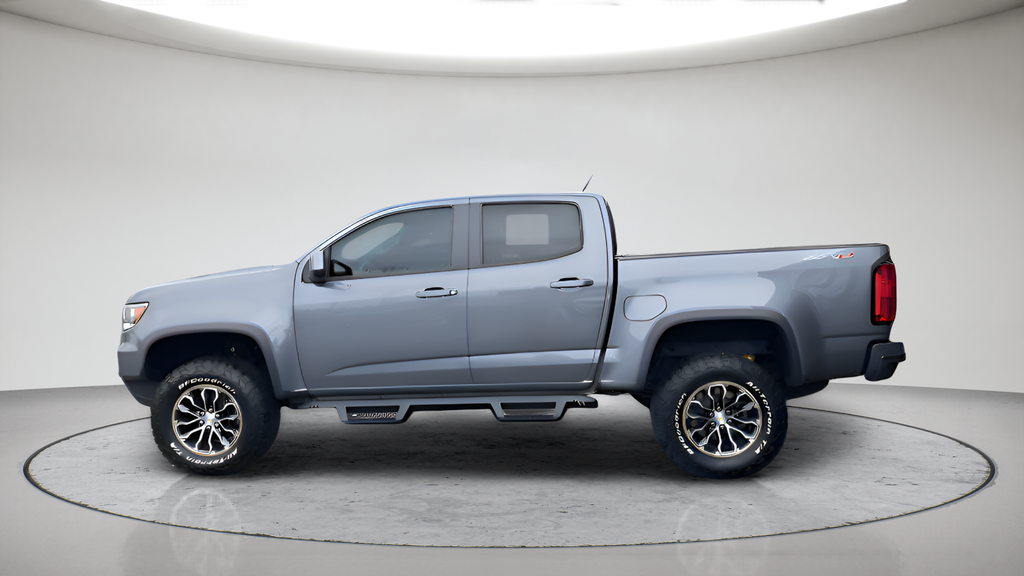 Used 2022 Gray Chevrolet ZR2 image 6