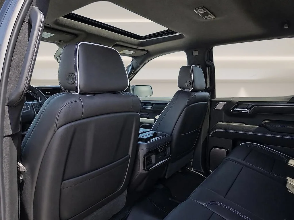 2026 GMC Sierra 1500 AT4X - Photo 10