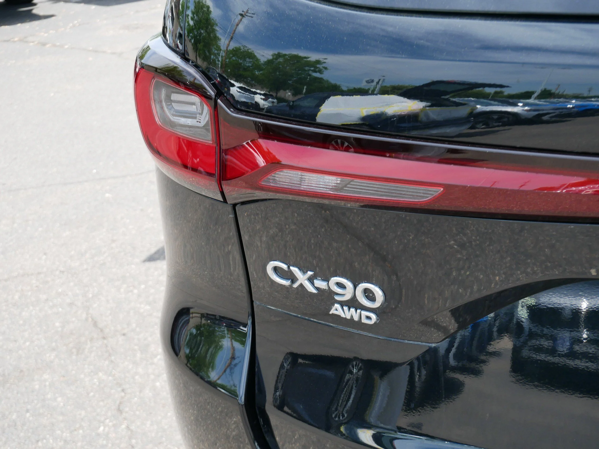 Used 2024 Jet Black Mica Mazda Preferred image 17