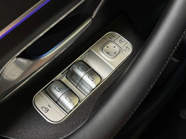 2025 Mercedes-Benz GLE GLE350 - Photo 18