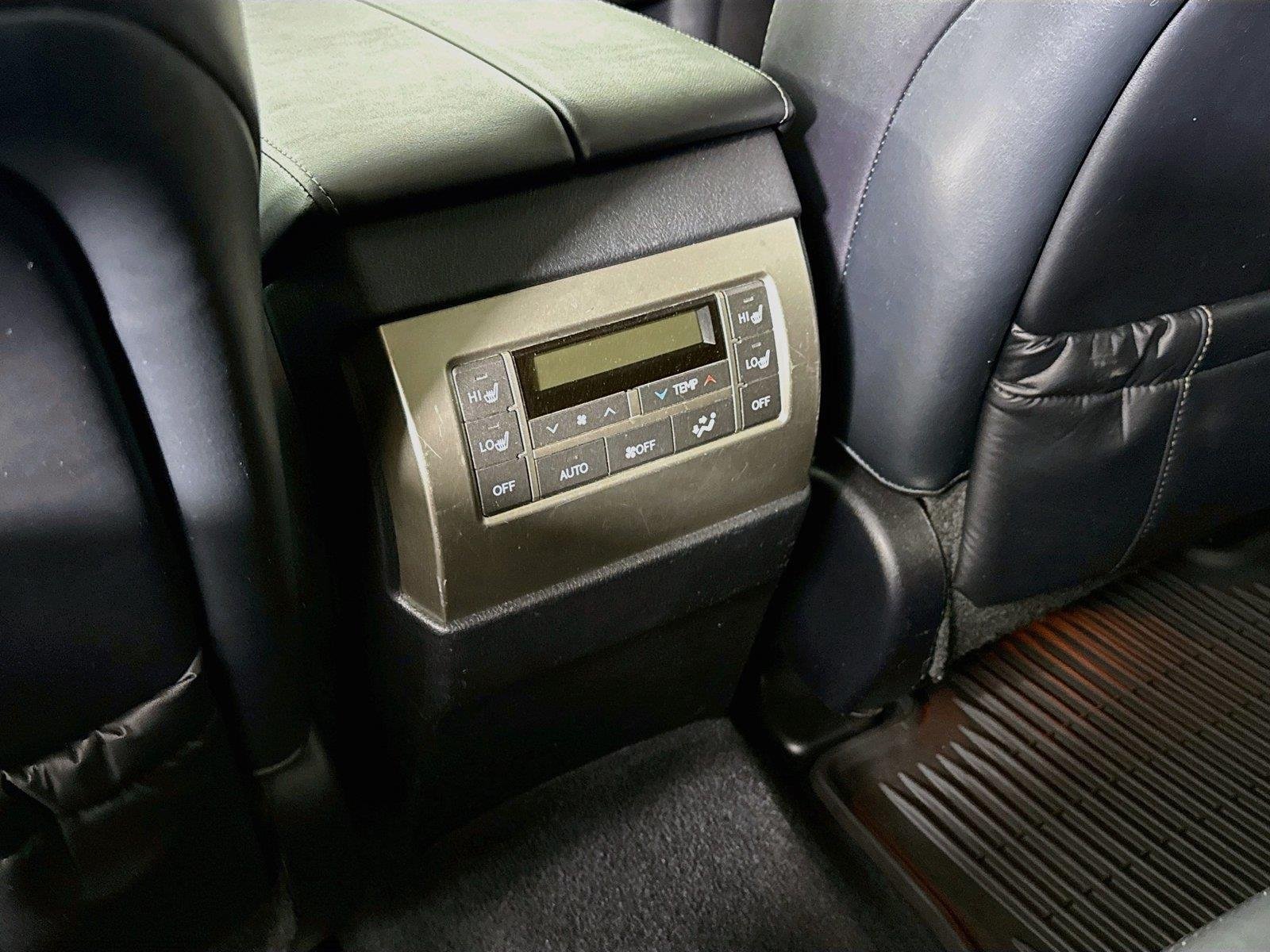 Used 2017 Black Onyx Lexus GX 460 image 38