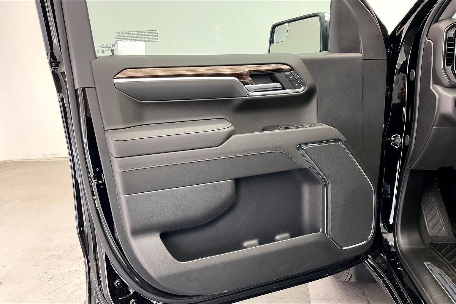 2026 GMC Sierra 1500 SLE - Photo 12