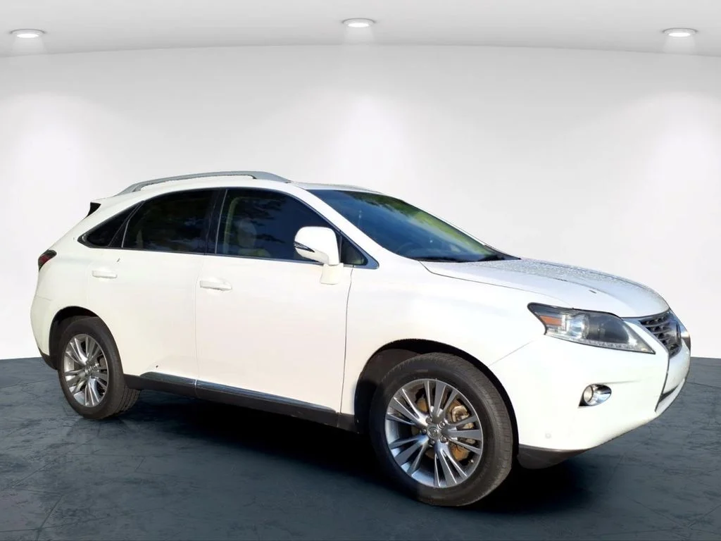 Used 2013  Lexus 350 image 13