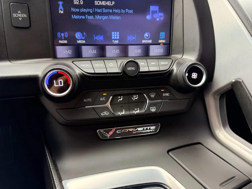 Used 2016 Blade Silver Metallic Chevrolet Z51 1LT image 24