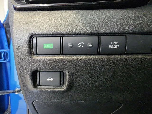 Used 2024 Blue Nissan SV image 16