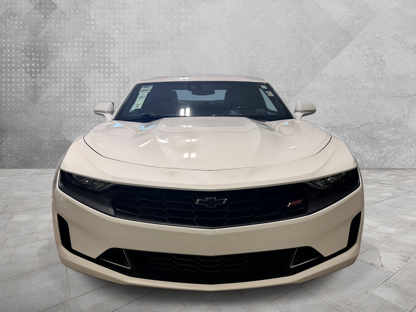 Used 2019 Summit White Chevrolet 3LT image 2