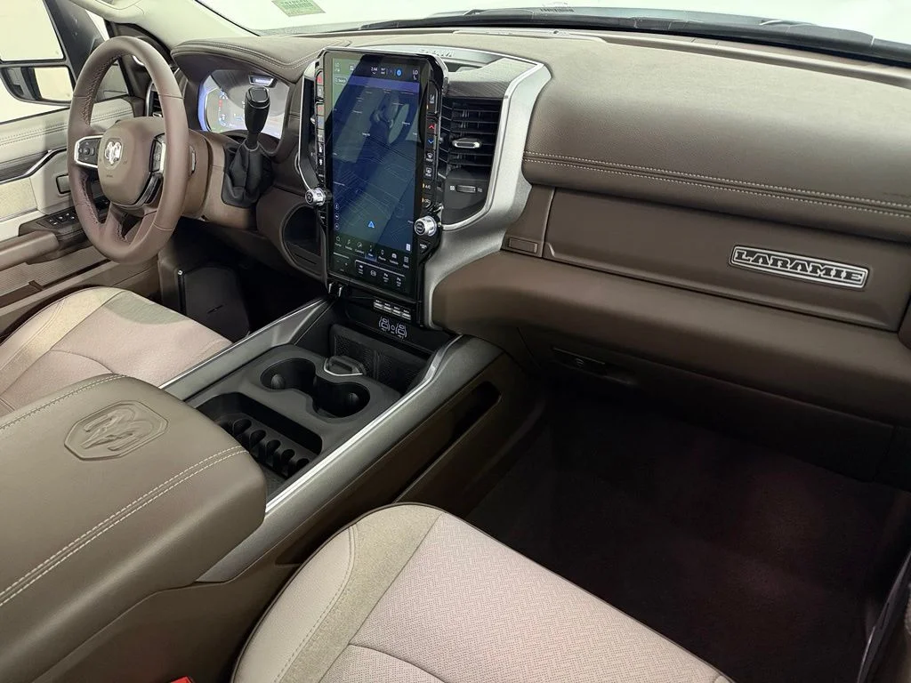 Used 2025 White Ram Laramie image 15