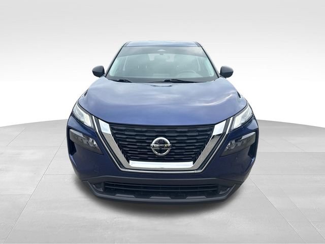 Used 2021 Blue Nissan S image 8